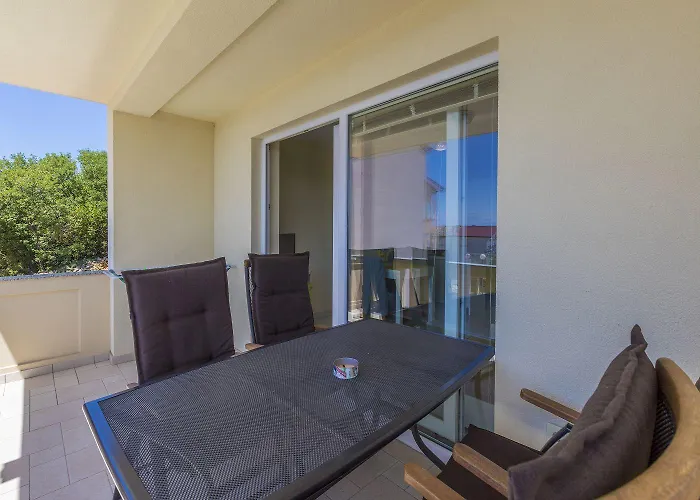 Modernes Nur 390 Meter Zum Mit Herrlichem Meerblick Und Parkplatz Apartman *